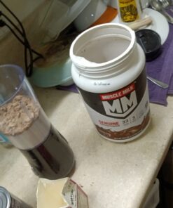 Muscle Milk Genuine Protein Powder, Chocolate, 2.47 Pound, 16 Servings, 32g Protein, 3g Sugar, Calcium, Vitamins A, C & D, NSF Certified for Sport, Energizing Snack, Packaging May Vary 20 613CWTUAL