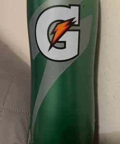 Gatorade 32 Oz Squeeze Water Sports Bottle - Pack of 2 - New Easy Grip Design 15 613ZpkwV8vL