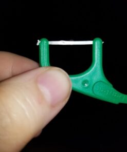 DenTek Fresh Clean Floss Picks, For Extra Tight Teeth, 75 Count 75 Count (Pack of 1) 26 613yfZzjh4L