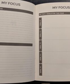 Papercode 2024 Daily Planner - Leather Weekly Planner W/Thick No-Bleed Pages - Monthly & Weekly Layouts - Use for Productivity, Schedule, or Agenda Blue 107 614cBlKdDuL