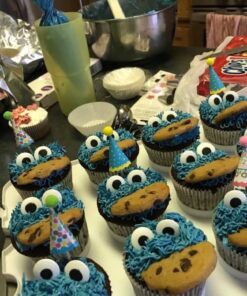 Cakesuppyshop Celebrations 100 White Large Jumbo Texas Muffin/Cupcake Cups White flutted Cupcake Liners Baking Cups 16 614s72P0MVL