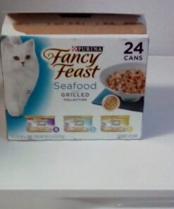 Purina Fancy Feast Grilled Wet Cat Food Seafood Collection in Wet Cat Food Variety Pack - (24) 3 oz. Cans Seafood Variety Pack - 24 Ct. 3 Ounce (Pack of 24) 45 615E2 4qYbL