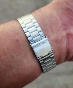 Casio Collection Unisex Adults Watch A168WA SILVER 31 615OP12jfiL