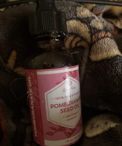 Leven Rose Pomegranate Seed Oil, 100% Pure Unrefined Cold Pressed Antioxidant Moisturizer for Hair Skin and Nails 1 oz 1 Fl Oz (Pack of 1) 31 615UcHnFY1L
