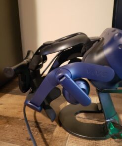 AMVR VR Stand,VR Headset Display Holder for HTC Vive Headset or HTC Vive Pro Headset and Controllers Black 61 615WZjYTiYL