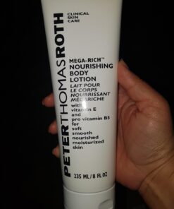 Peter Thomas Roth | Mega-Rich Nourishing Body Lotion | for Dry and Dehydrated Skin,8 Fl Oz (Pack of 1) 10 615XXZtp33L