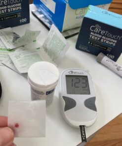 Alcohol Wipes | Individually Wrapped Alcohol Prep Pads with 70% Isopropyl Alcohol, Great for Medical & First Aid Kits | Sterile, Antiseptic 2-Ply Alcohol Swabs - 200 count 200 Count (Pack of 1) 36 615fKdulzgL