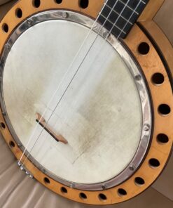 La Bella 25 Baritone Clear Nylon Silver-Plated Copper wound Ukulele String 25 Baritone Ukulele 4 616hbE0WTlL