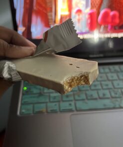 ONE Protein Bars, Cinnamon Roll, Gluten Free Protein Bars with 20g Protein and Only 1g Sugar, Guilt-Free Snacking for High Protein Diets, 2.12 oz (12 Count) 34 617WrH3ub8L