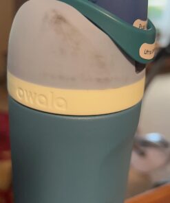 Owala FreeSip Insulated Stainless Steel Water Bottle with Straw for Sports and Travel, BPA-Free, 24-oz, Blue/Teal (Denim) Denim 24 oz 18 618kphvU82L