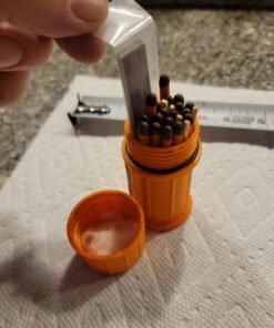 UCO Stormproof Match Kit with Waterproof Case, 25 Stormproof Matches and 3 Strikers No Color 46 619cCtB7eL