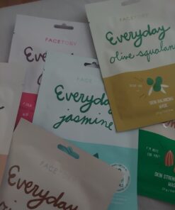 Everyday Hydrating Essence Korean Sheet Masks (8 Pack Bundle) , for All Skin Types, Revitalizing, Purifying, Illuminating, Anti-aging With No Harsh Chemicals and Safe for Sensitive Skin, Set of 8 0.81 Fl Oz (Pack of 8) 24 619vcKI65iL