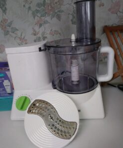 Braun FP3020 12 Cup Food Processor Ultra Quiet Powerful motor, includes 7 Attachment Blades + Chopper and Citrus Juicer , Made in Europe with German Engineering, White 42 619vsPnX yL