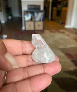 JIC Gem 1 Lb Natural Clear Quartz Crystals Points Bulk Stones and Crystals High Energy Raw White Quartz Crystals Healing Rough Stones Natural Quartz Cluster with Box 1LB 85 619y7kyer9L