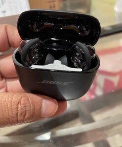 NEW Bose QuietComfort Ultra Wireless Noise Cancelling Earbuds, Bluetooth Earbuds with Spatial Audio and World-Class Noise Cancellation, Black 48 61AFmt7wdL