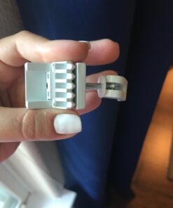 Prime-Line U 9809 Sliding Window Lock for Vinyl Windows – Easy Installation to Keep Windows Securely Closed – Diecast Construction, White (2 Pack) 1/2 in. 38 61AtMQYUu5L