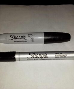 SHARPIE Metal Barrel Permanent Markers, Chisel Tip, Black, 12 Count 12-Count 16 61BTYpXb7cL
