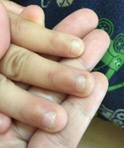 Mavala Stop Deterrent Nail Polish Treatment | Nail Care to Help Stop Putting Fingers In Your Mouth | Bitter Taste | Easy Application | For Ages 3+ | 0.3 Fl Oz 0.3 Fl Oz (Pack of 1) 61 61BUN5dISL