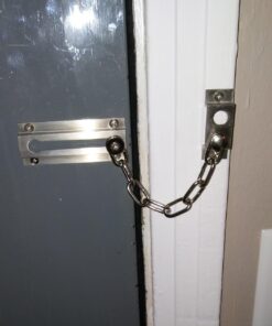 Defender Security U 10304 Chain Door Guard – Door Chain Lock for Door and Home Security, 3-5/16 In., Solid Brass Construction with a Satin Nickel Finish (Single Pack) 26 61Bz5z1sgVL