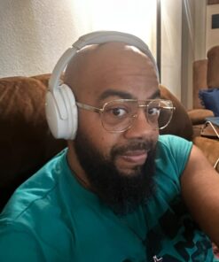 NEW Bose QuietComfort Wireless Noise Cancelling Headphones, Bluetooth Over Ear Headphones with Up To 24 Hours of Battery Life, White Smoke 35 61ClHLKoERL