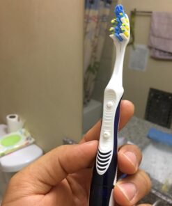 Oral-B Pulsar 3D White Pulsar Battery Toothbrush, Soft, 2 Count (Colors May Vary) 2 Count (Pack of 1) 36 61Ct1n GgIL