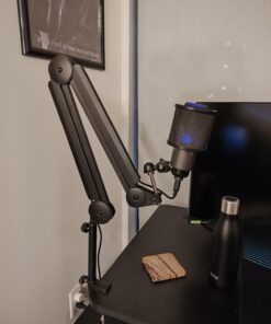 Audio-Technica AT2020USB+ Cardioid Condenser USB Microphone, With Built-In Headphone Jack & Volume Control, Perfect for Content Creators (Black) AT2020USB+ Black 39 61DBFOaxmL