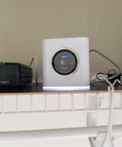 AmpliFi HD WiFi System by Ubiquiti Labs, Seamless Whole Home Wireless Internet Coverage, HD WiFi Router, 2 Mesh Points, 4 Gigabit Ethernet, 1 WAN Port, Ethernet Cable, Replaces Router & WiFi Extenders AmpliFi HD 42 61DdyM5rkvL
