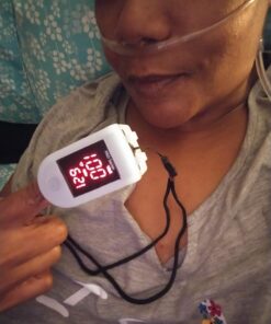 Zacurate Pro Series 500DL Fingertip Pulse Oximeter Blood Oxygen Saturation Monitor with Silicone Cover, Batteries and Lanyard (Royal Black) 34 61EKQj2b5vL