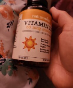 NatureWise Vitamin D3 2000iu (50 mcg) Healthy Muscle Function, and Immune Support, Non-GMO, Gluten Free in Cold-Pressed Olive Oil, Packaging Vary ( Mini Softgel), 360 Count(Pack of 1) 360 Count (Pack of 1) 32 61F UWpeRL