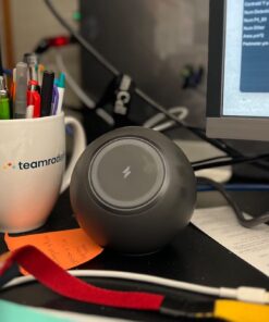 Anker Magnetic Desktop Charging Station(MagGo), 637 Wireless Charger for iPhone13/12, 8-in-1 Power Strip with 3 AC,2 USB A,and 2 C,Max 65W Delivery Accessory MacBook Pro Interstellar Gray 23 61F1uATTN3L