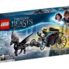 LEGO Fantastic Beasts: The Crimes of Grindelwald - Grindelwald’s Escape 75951 Building Kit (132 Pieces) (Discontinued by Manufacturer) 2 61F8vdwkh L