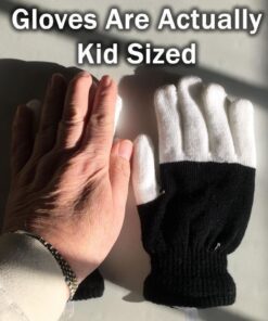 Luwint Light Up Toys, Kids LED Glow Gloves, Fun for Boys Girls Age 5-7 8-12, Cool Gifts for Autistic Children Birthday Party Christmas Stocking Stuffers, 6 Flashing Modes 22 61FGkJt3VlL