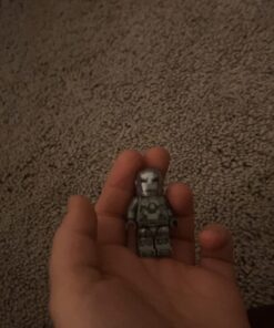 LEGO Marvel Avengers Iron Man Hall of Armor 76125 Building Kit, Tony Stark Iron Man Suit Action Figures (524 Pieces) Standard 33 61GFIJ4bu9L