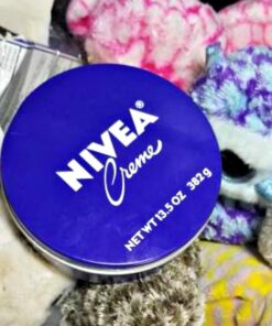 NIVEA Creme Body, Face and Hand Moisturizing Cream, 13.5 Oz Tin 13.5 Ounce (Pack of 1) 44 61GU07pzFDL