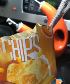 Quest Nutrition Cheddar & Sour Cream Protein Chips, Low Carb, Gluten Free, Potato Free, Baked, Pack of 8 1.7 Ounce (Pack of 8) 34 61GVhLCfPSL