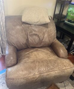 The Original Leather Recoloring Balm by Furniture Clinic - 16 Color Options - Leather Repair Kit for Furniture - Restore Couches, Car Seats, Clothing - Non-Toxic Leather Repair Cream (Medium Brown) Medium Brown 41 61GpdtI89AL