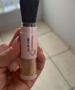 Mineral Fusion Brush-On Sun Defense, SPF 30, UVA and UVB Protection, No Parabens, Gluten Free, Vegetarian, No Phthalates, Hypo-allergenic 0.14 Ounce (Pack of 1) 33 61H5POepj3L