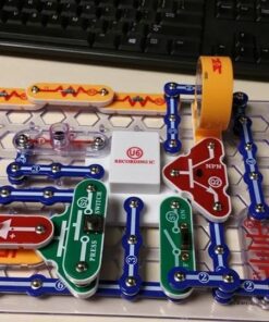 Snap Circuits 203 Electronics Exploration Kit | Over 200 STEM Projects | Full Color Project Manual | 42 Snap Modules | Unlimited Fun 23 61H9oO1c9WL