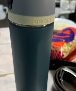 Owala FreeSip Insulated Stainless Steel Water Bottle with Straw for Sports and Travel, BPA-Free, 24-oz, Blue/Teal (Denim) Denim 24 oz 21 61HEgUAmAQL