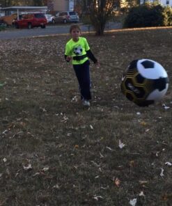 SKLZ Star-Kick Hands-Free Adjustable Solo Soccer Trainer - Fits Ball Sizes 3, 4, and 5 Black 48 61HNjwGiKnL 1