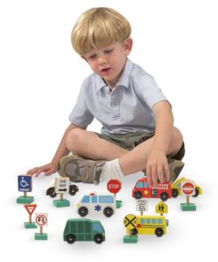 Melissa & Doug Wooden Vehicles and Traffic Signs With 6 Cars and 9 Signs 8 61HccpVYxHL