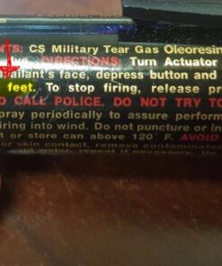 SABRE Advanced Pepper Spray, 3-in-1 Formula Contains Maximum Strength Pepper Spray, CS Military Tear Gas and UV Marking Dye, Compact Belt Clip for Easy Carry and Fast Access, 35 Bursts Black 41 61I4X6tl9rL