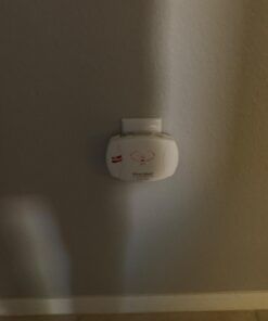 First Alert CO605 Plug-In Carbon Monoxide Detector with Battery Backup , White 1-Pack Alarm 28 61IHi0oba5L