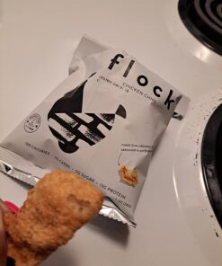 Flock Keto Chicken Skin Chips | Original Flavor | Low Carb, High Protein, Sugar Free, Gluten Free Fried Chicken Skins - Chicken Chips for People | (1oz) 8-Pack Crispy Chicken Flock Chips 44 61IMaATouwL