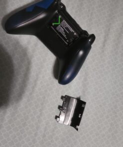 Smatree Rechargeable Battery Compatible with Xbox Series X|S/Xbox One/Xbox One S/Xbox One X/Xbox One Elite Wireless Controller, 3 Pack Batteries with Charger 30 61IQqgjydRL