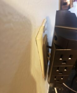 CyberPower CSP600WSU Surge Protector, 1200J/125V, 6 Swivel Outlets, 2 USB Charging Ports, Wall Tap Design, Black 36 61IYTk4RWML