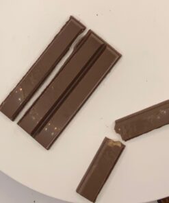 KIT KAT Milk Chocolate Wafer Candy Bars, 1.5 oz (36 Count) 32 61J2jKooFYL
