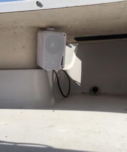 Pyle 3-Way Weatherproof Outdoor Speaker Set - 3.5 Inch 200W Pair of Marine Grade Mount Speakers - in a Heavy Duty ABS Enclosure Grill - Home, Boat, Poolside, Patio, Indoor Outdoor Use -PLMR24 (White) Standard Packaging 41 61JG8I tdyL