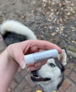 NIVEA Dewy Lip Care with Hyaluronic Acid, Lip Balm Leaves Visibly Less Noticeable Lip Lines and No Waxy Feel, 0.18 Oz, Pack of 4 32 61JKN6bEj1L