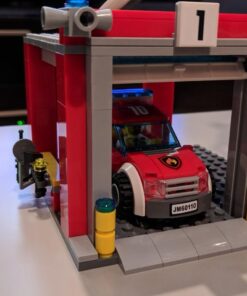 LEGO City Fire Station 60110 37 61JeJ7C9DZL